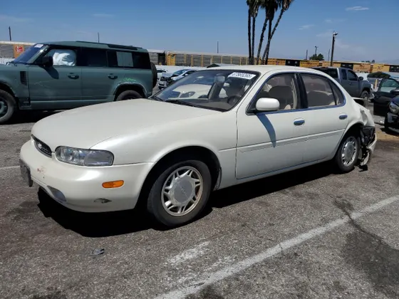 1995 INFINITI J30 Personal Luxury