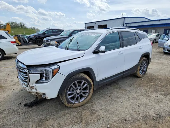 2022 GMC Terrain SLT