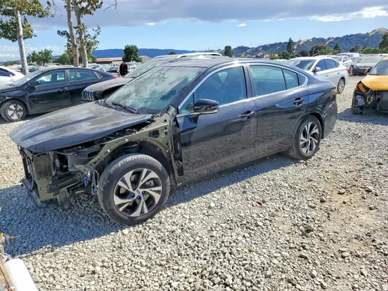 2022 Subaru Legacy Premium