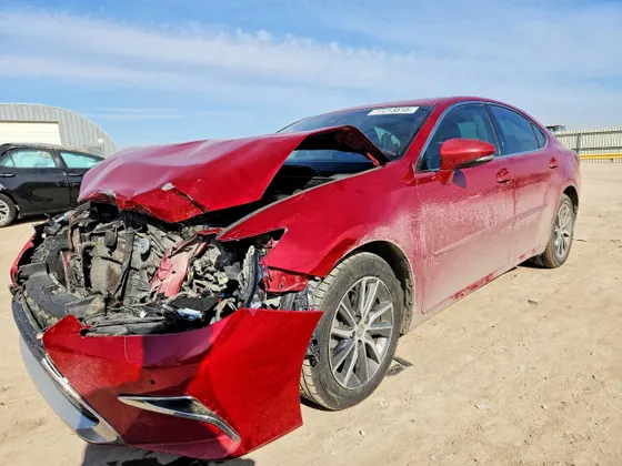 2016 Lexus ES 300h Hybrid