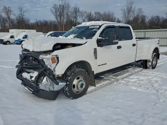 2020 Ford Super Duty F-350 DRW LARIAT