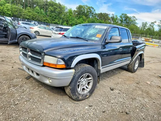2003 Dodge Dakota SLT