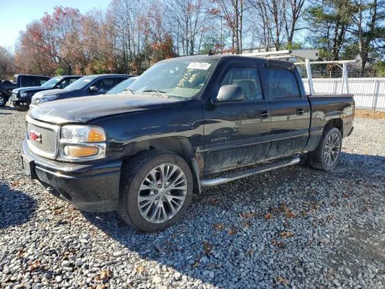2006 GMC Sierra Denali K1500 DENALI