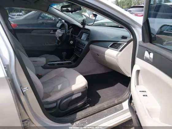 2016 Hyundai Sonata 2.4L SE