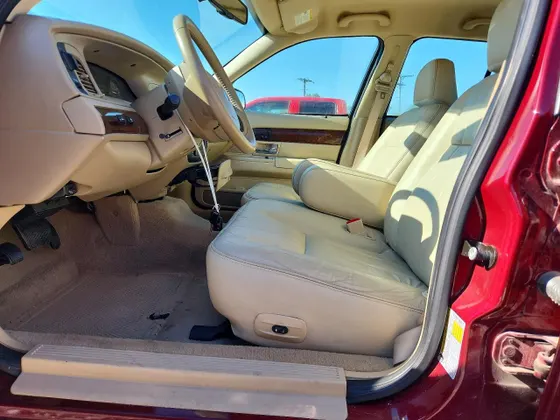 2009 Mercury Grand Marquis LS