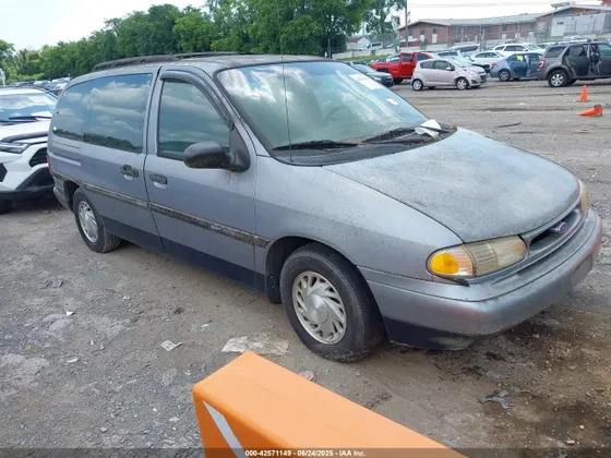 1995 Ford Windstar GL