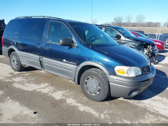 2002 Pontiac Montana w/1SA Pkg