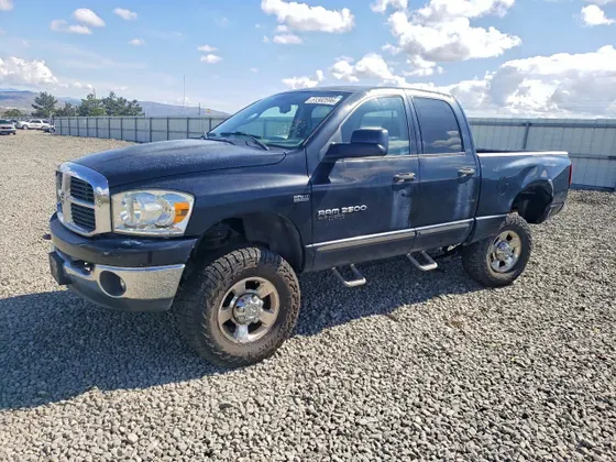 2006 Dodge Ram 2500 SLT