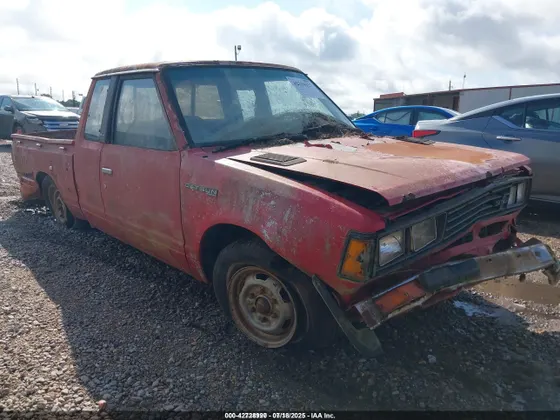 1982 Datsun 720 Pickup KING CAB