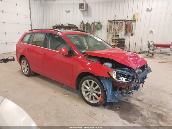2017 Volkswagen Golf SportWagen S