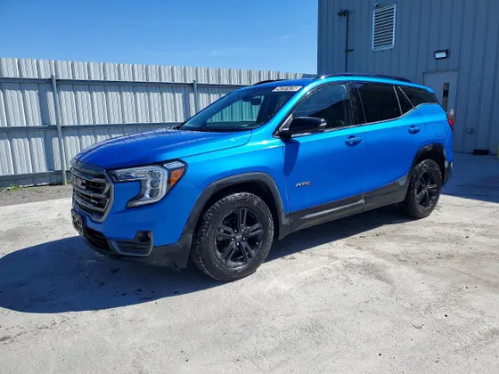 2024 GMC Terrain AT4