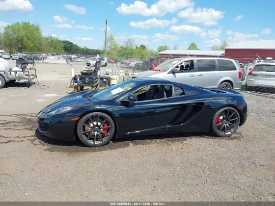 2014 McLaren MP4-12C