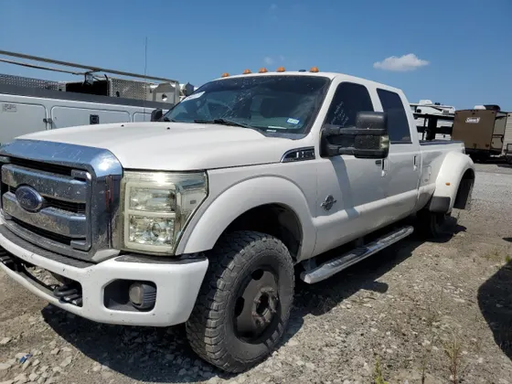 2013 Ford Super Duty F-350 DRW XL