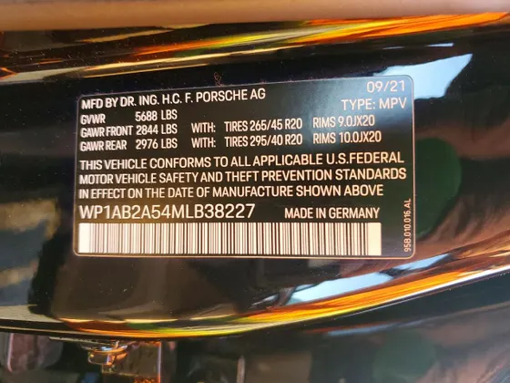 2021 Porsche Macan S