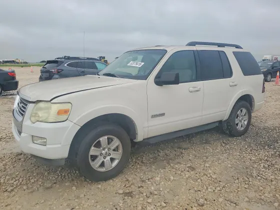 2008 Ford Explorer XLT