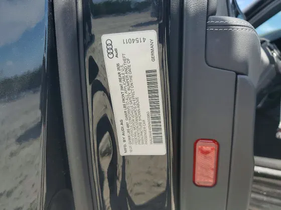 2022 Audi A4 Sedan S line Prestige