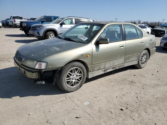 2000 INFINITI G20 Luxury