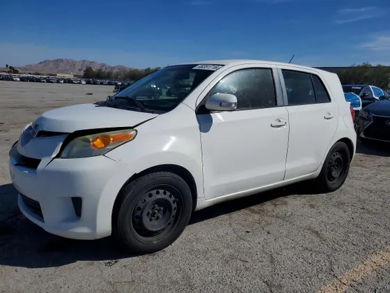 2012 Scion xD Release Series 4.0