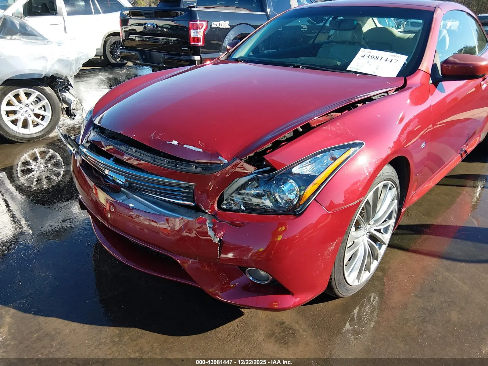 2014 INFINITI Q60 Convertible
