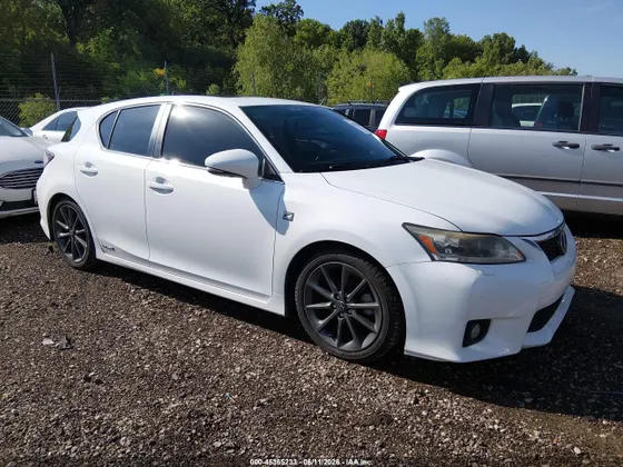 2013 Lexus CT 200h Hybrid