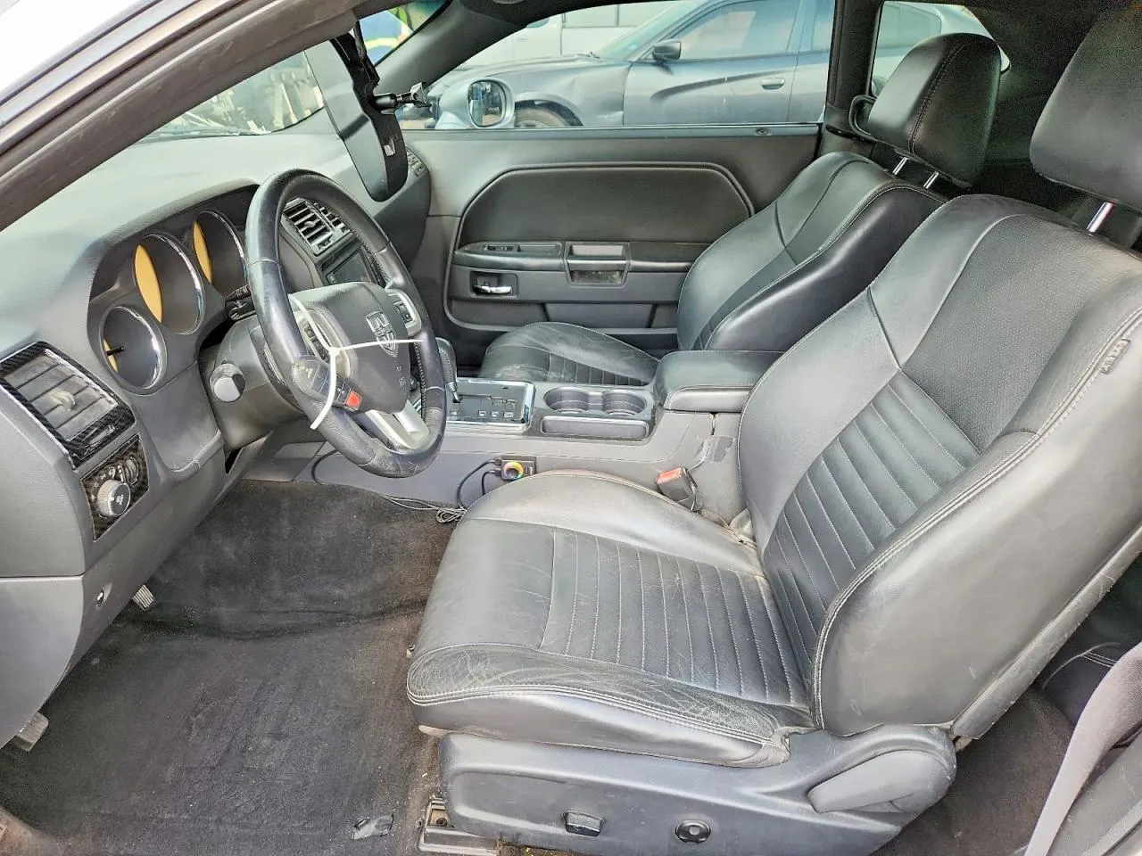 2012 Dodge Challenger SXT