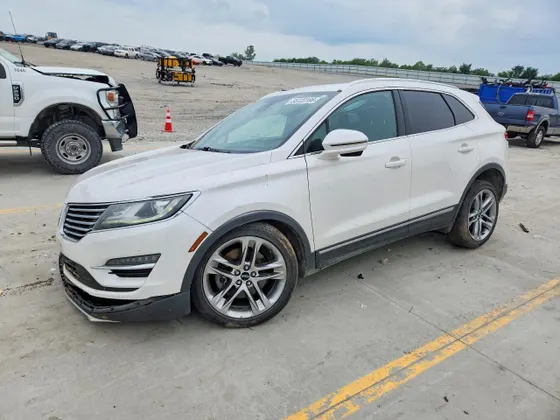 2016 Lincoln MKC Reserve