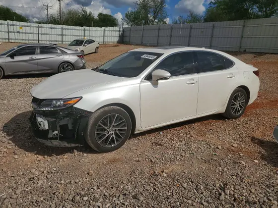 2016 Lexus ES 350