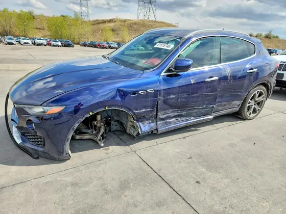 2017 Maserati Levante S