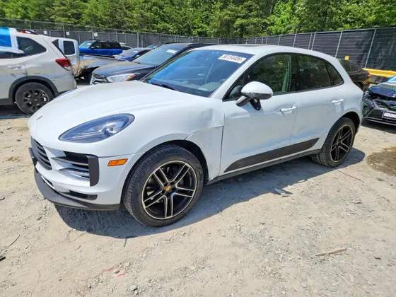 2020 Porsche Macan