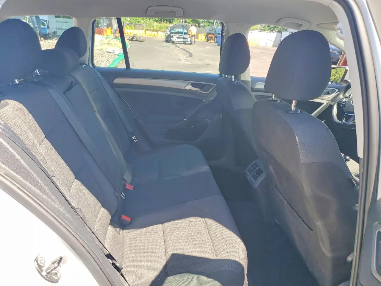2016 Volkswagen Golf SportWagen TSI S
