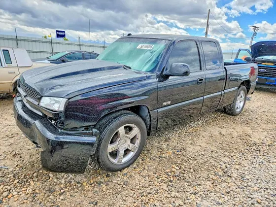 2004 Chevrolet Silverado SS SILVERADO