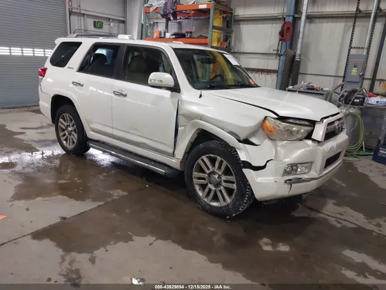 2012 Toyota 4Runner SR5