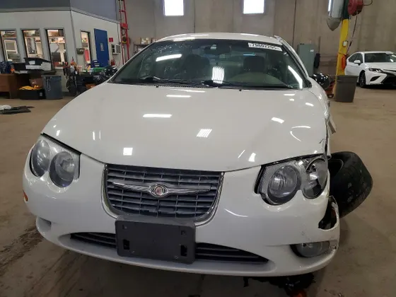 2001 Chrysler 300M