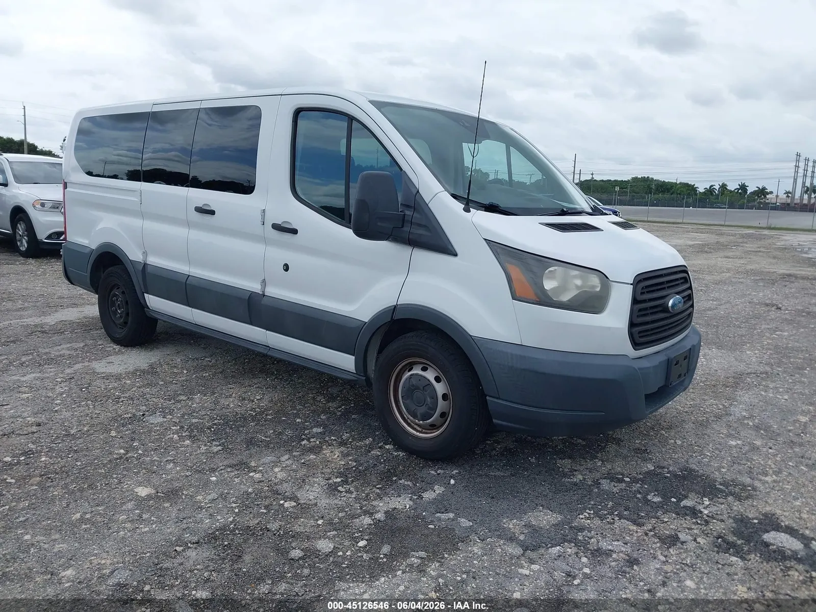 2017 Ford Transit Wagon XL