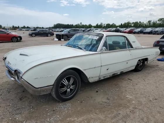 1961 Ford Thunderbird THUNDERBIR