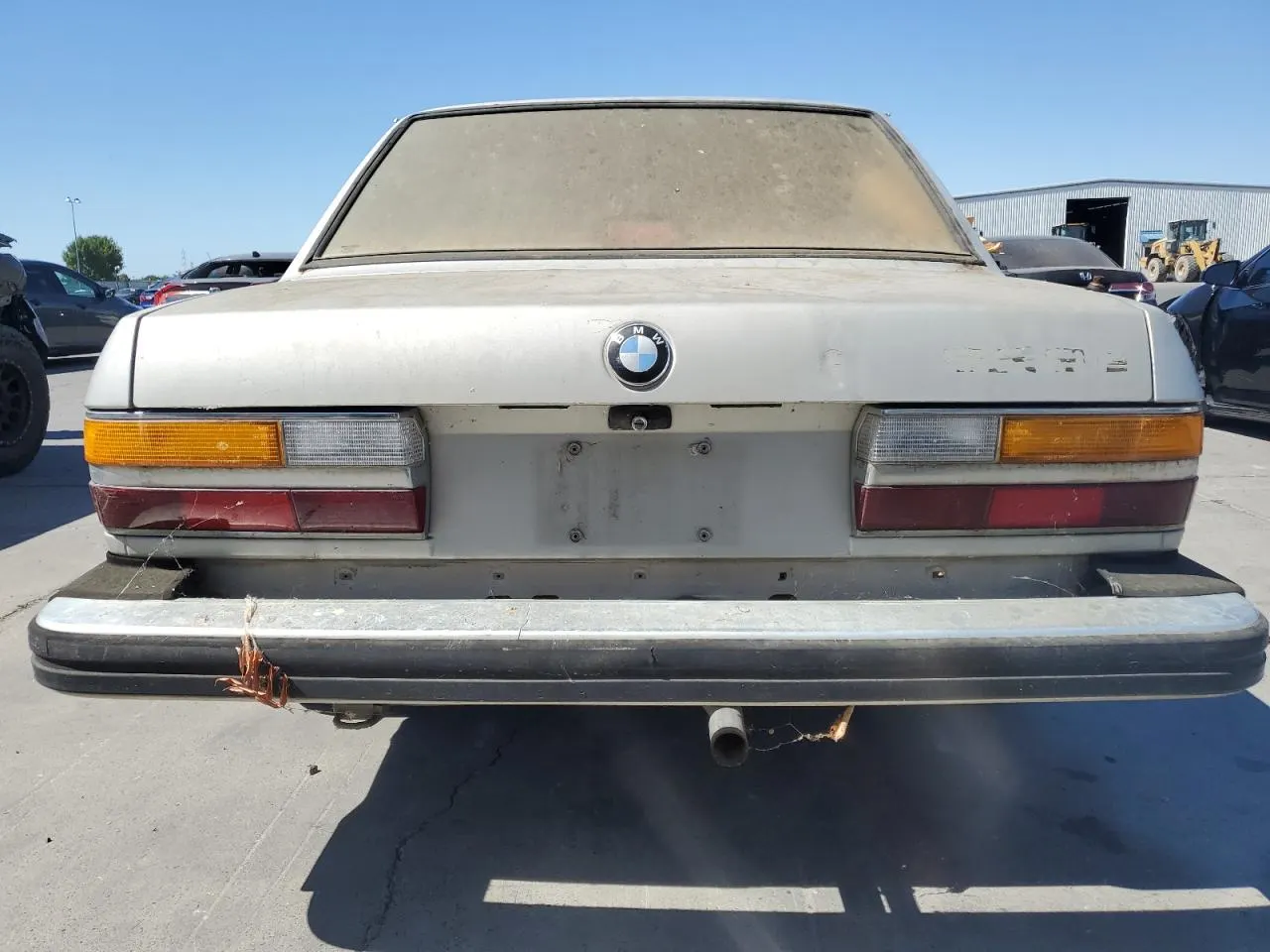 1986 BMW 528 - 533 - 633 - 733 528E