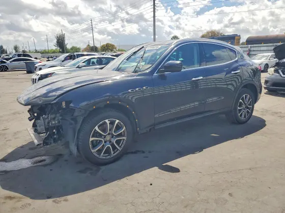 2017 Maserati Levante