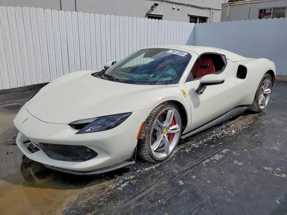 2024 Ferrari 296 GTS
