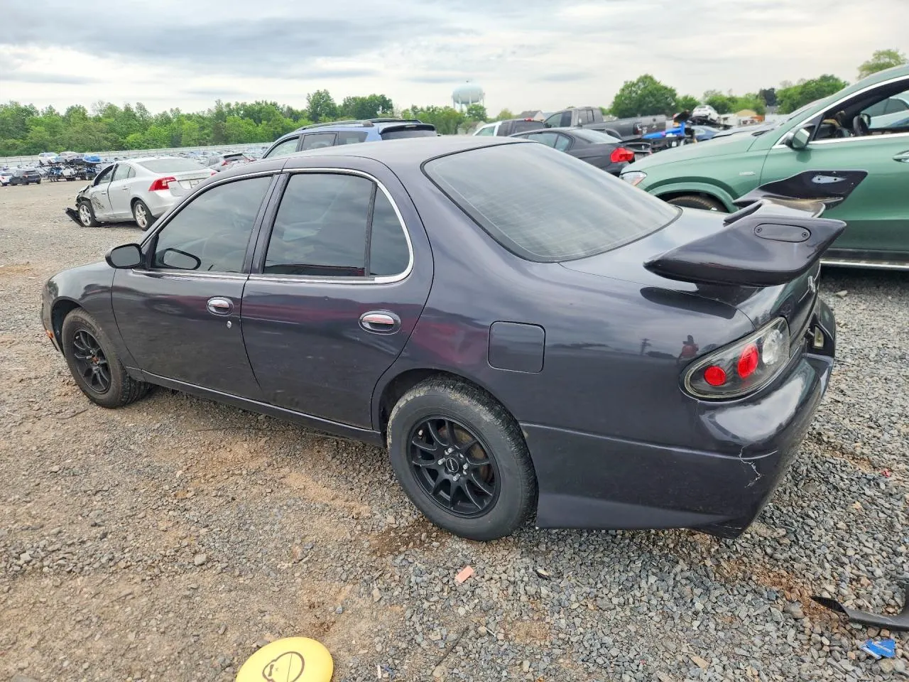 1997 Nissan Altima XE
