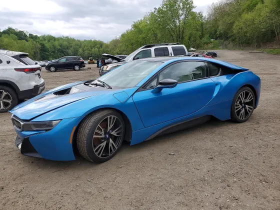 2016 BMW i8