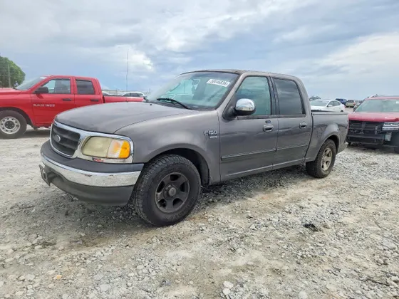 2002 Ford F-150 XLT
