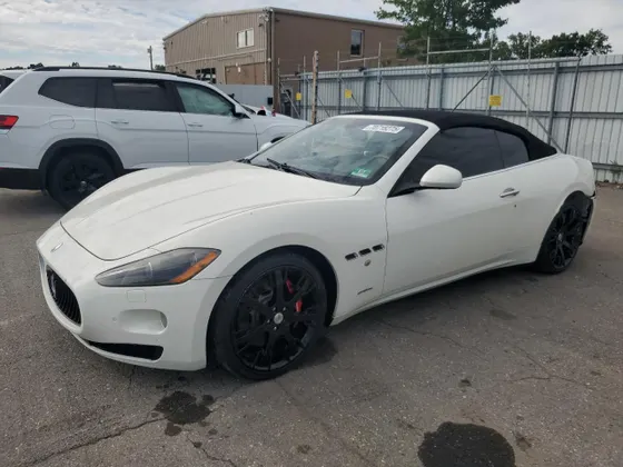2011 Maserati GranTurismo Convertible S