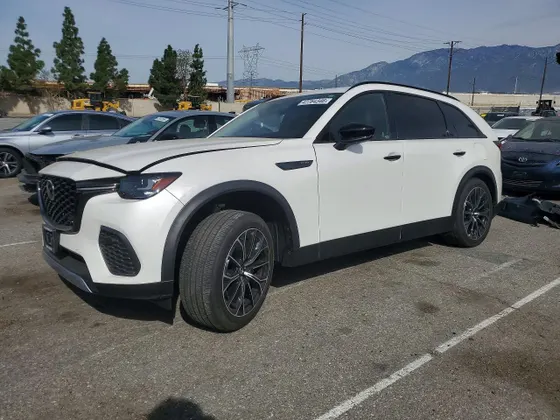 2025 Mazda CX-70 PHEV Premium Package