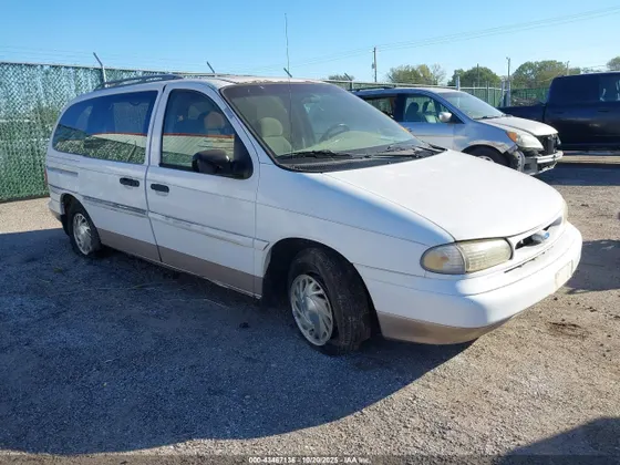1995 Ford Windstar GL
