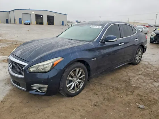 2016 INFINITI Q70h Q70 HYBRID