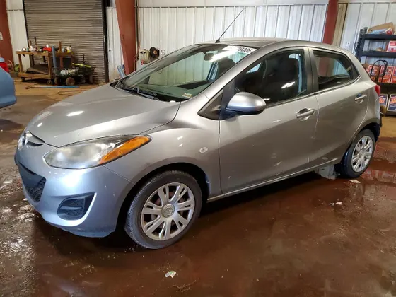 2013 Mazda Mazda2 Sport