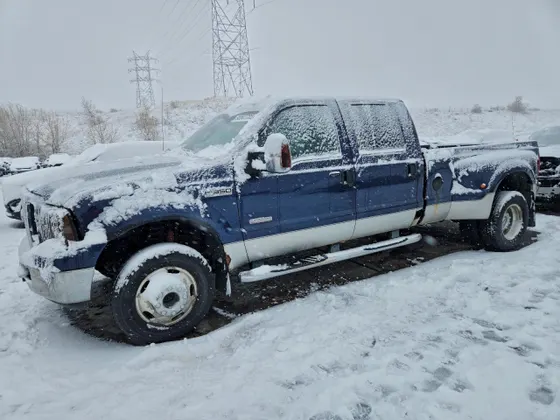 2006 Ford Super Duty F-350 DRW XL