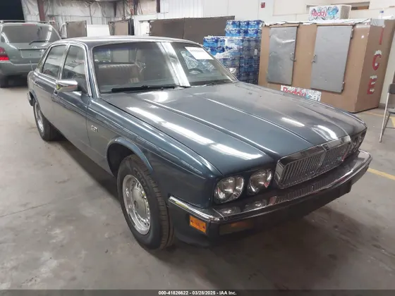 1989 Jaguar XJ