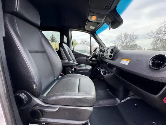 2024 Mercedes-Benz Sprinter Passenger Van SPRINTER