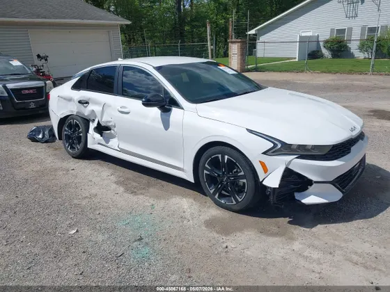 2023 Kia K5 GT-Line